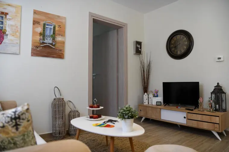The living room with the TV corner